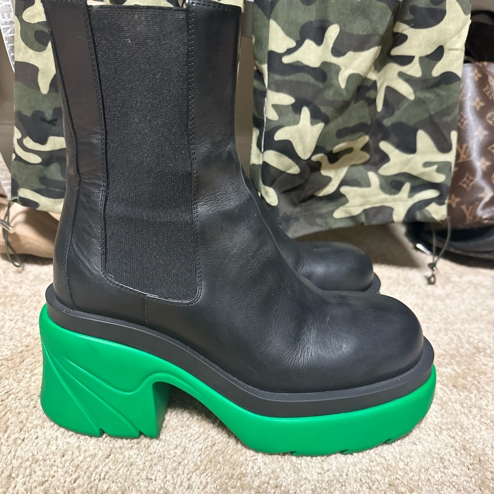 black and green bottega boots size 40